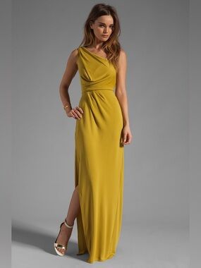 🆕 BCBGMAXAZRIA Snejana One Shoulder Maxi Dress👗